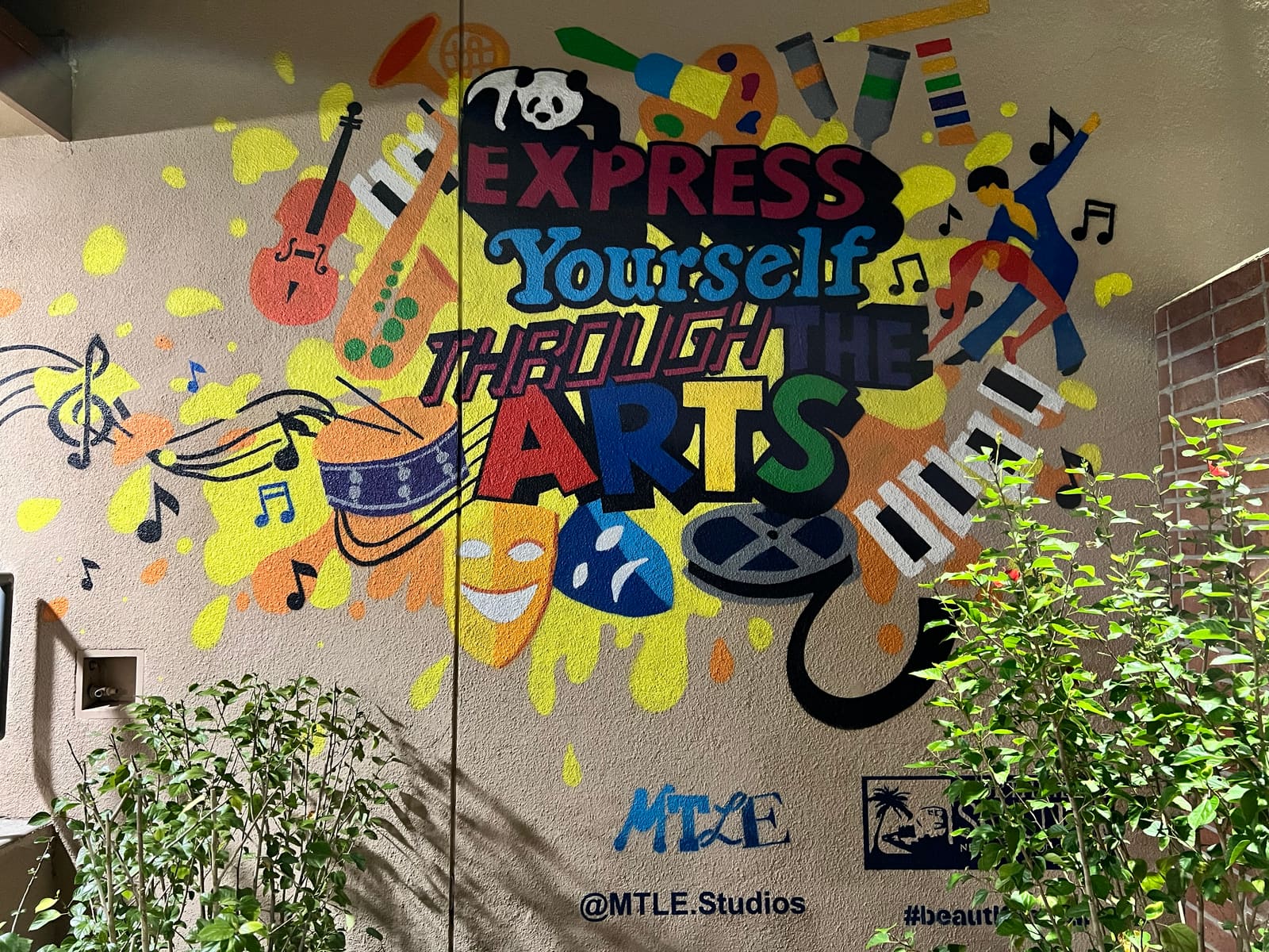 Express Yourself Through the Arts mural by seyxyes